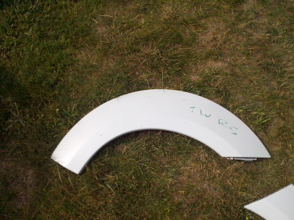 фото №1, Накладка крила ліва renault twingo ii rs f1