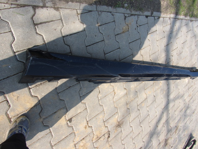 фото №2, Порог молдинг mercedes r-klasa w251 правая long