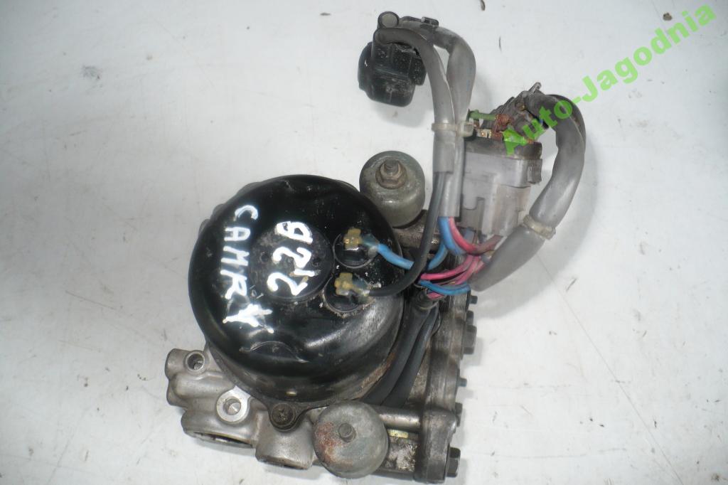 фото №1, Camry 2.2b 92-96 насос abs 44510-33010