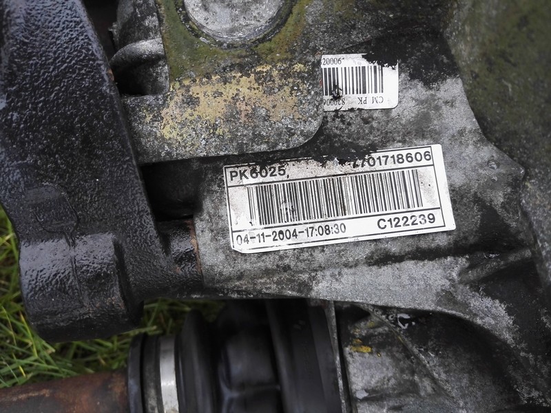 Привідний вал ліва короткий trafic vivaro primastar 1.9 dci Київ