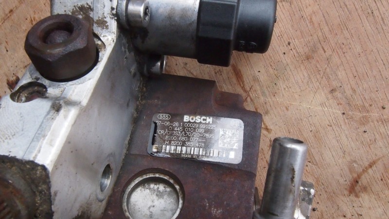 фото №15, Датчик давления топлива trafic 2.0 dci 0281002801