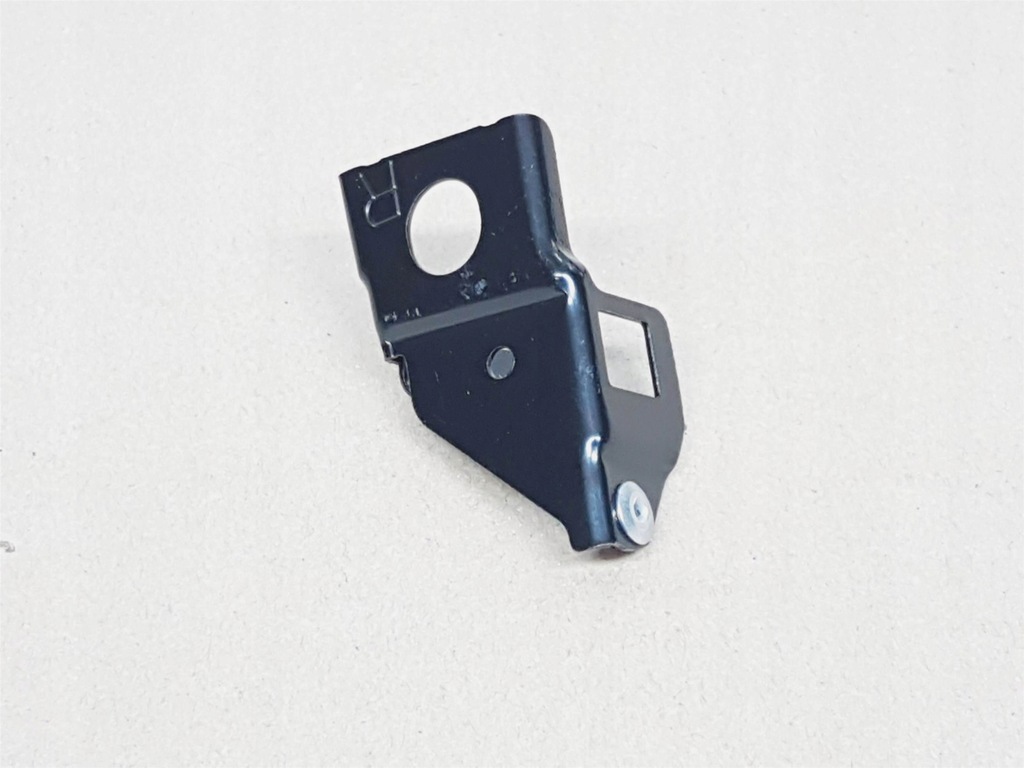 фото №8, Toyota gt86 86 12-19 кронштейн поворотник бампер