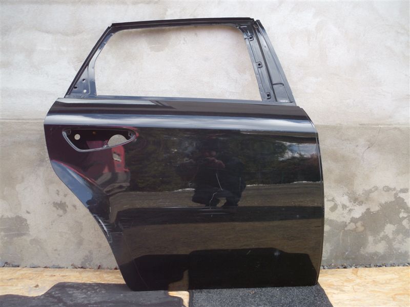 фото №1, Дверь правое задняя задние alfa romeo 159