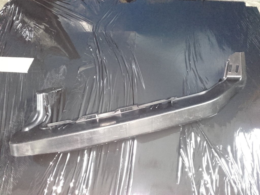 фото №1, Новый направляющая накладка-спойлер pod фара orlando оригинал