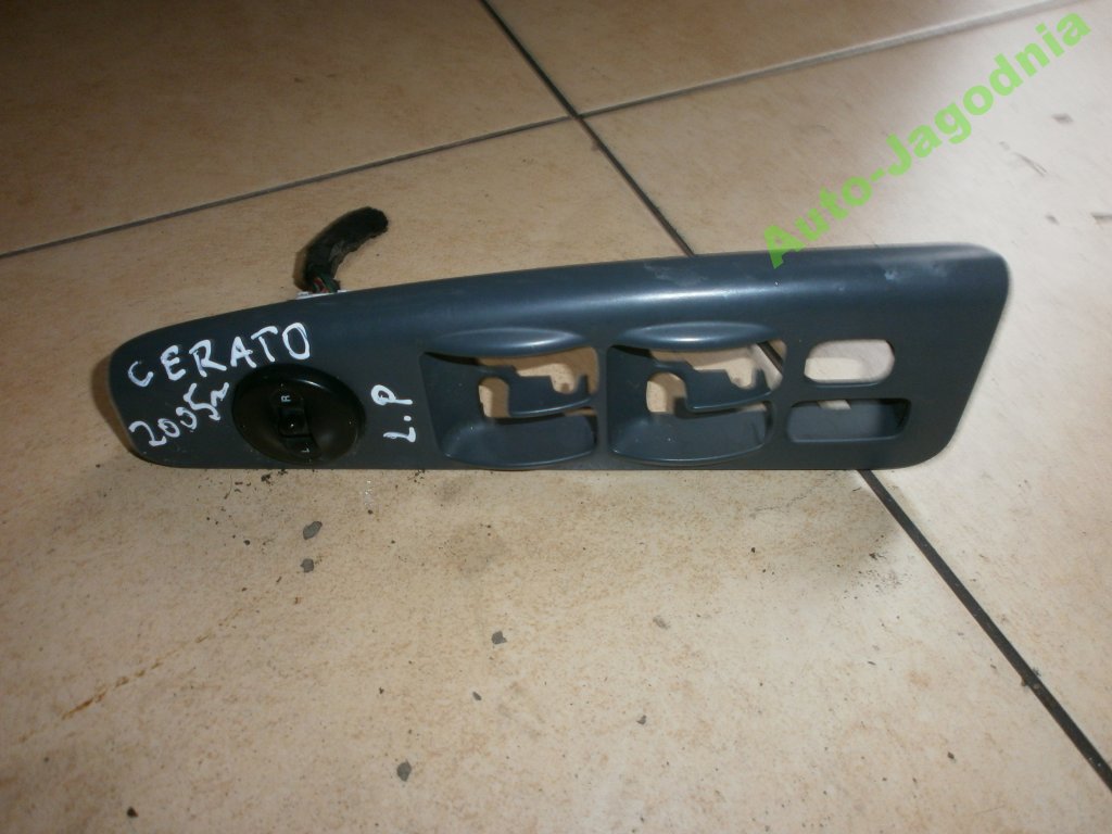 фото №1, Cerato kia панель управление зеркал