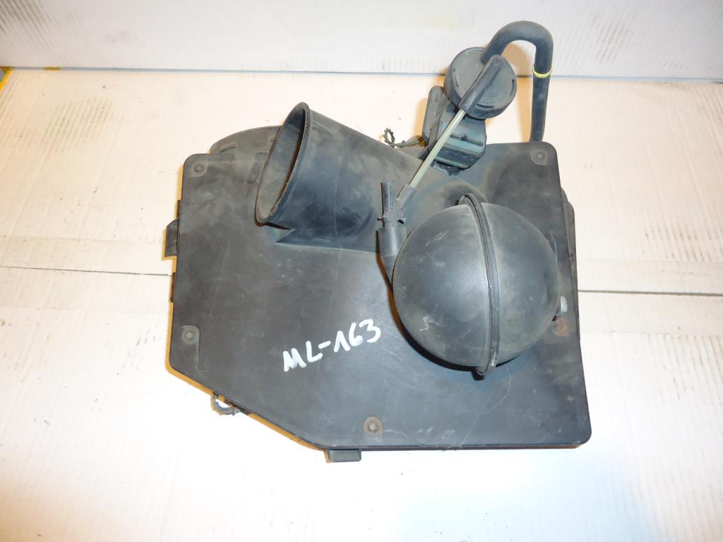 фото №1, Резонатор вентиляція картера mercedes ml w163 w-163