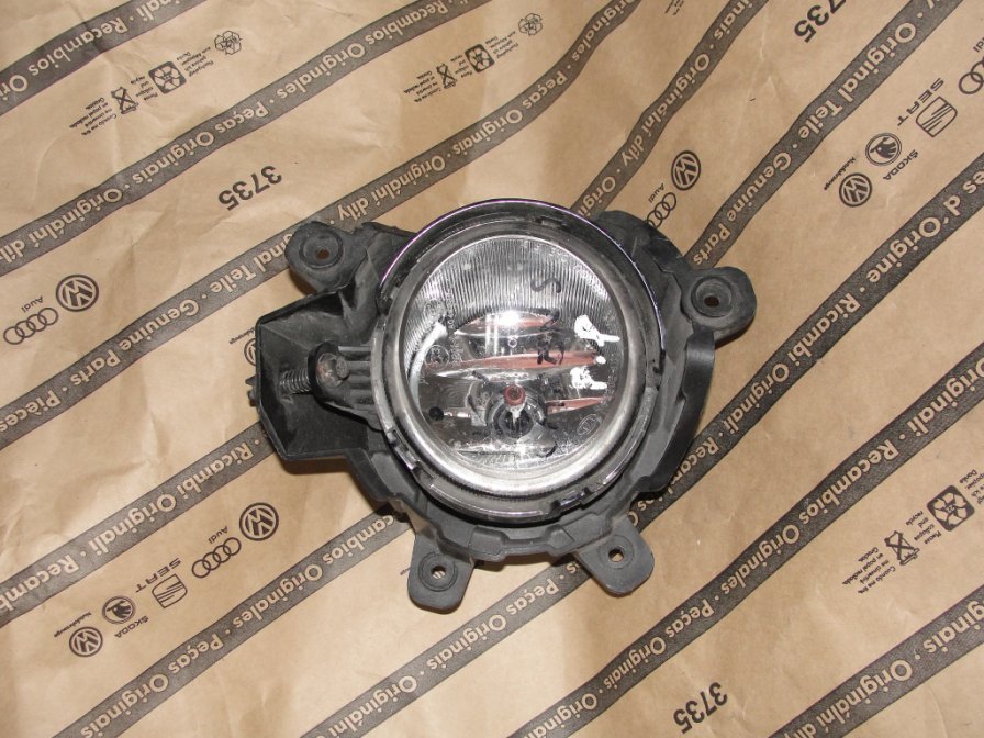 фото №1, Протитуманна фара правий kia carens iii