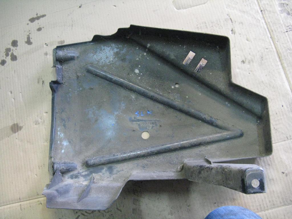 фото №1, Защита подвеска mercedes slk r170 1704780337