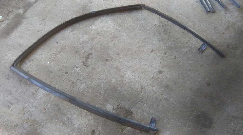 фото №1, Nissan almera tino прокладка дверь правый перед