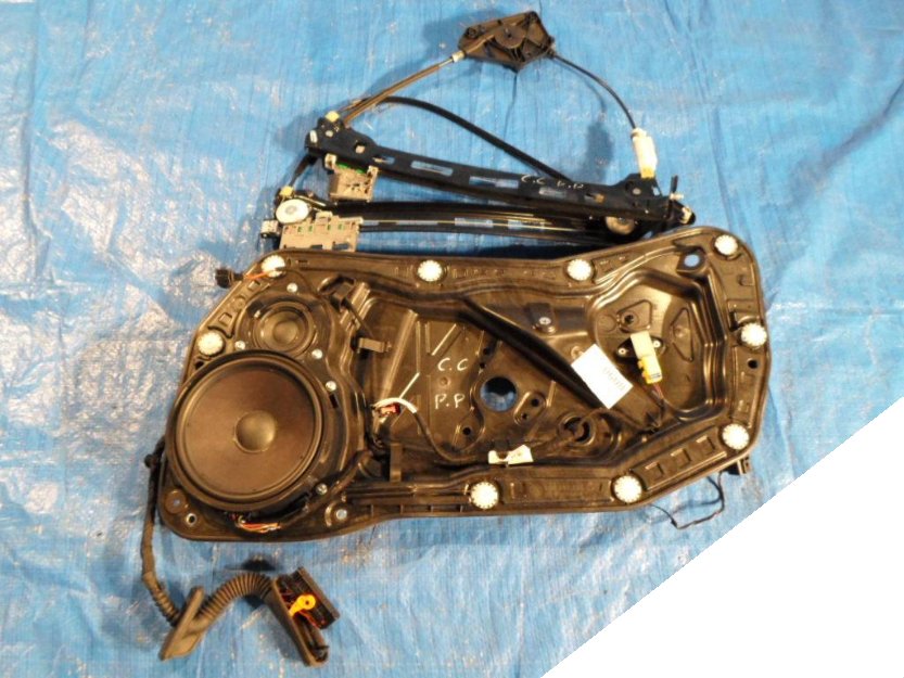 фото №1, Vw passat cc лист дверь правый перед