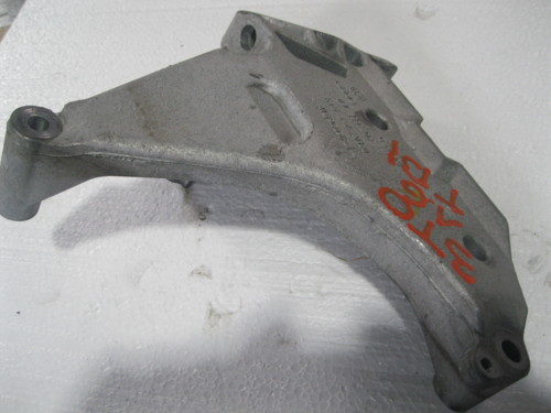 фото №1, Кронштейн кронштейн skoda superb 3t0 1.6tdi