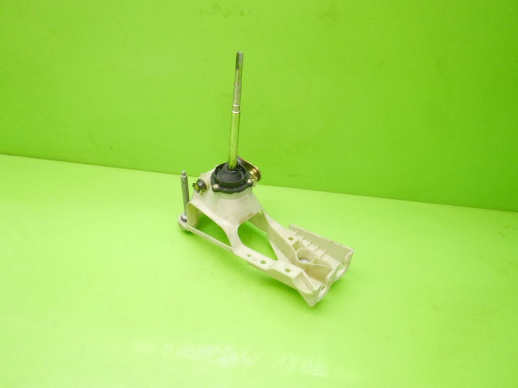 фото №11, Домкрат вибірник передач mercedes vaneo w414 1.7cdi