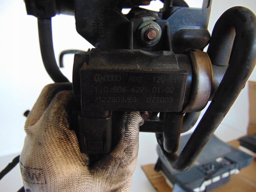 фото №6, Vw lt sprinter электроклапан комплект клапан