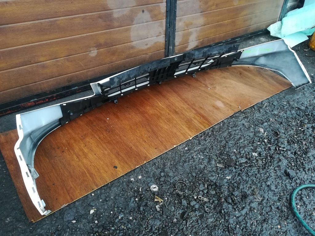 фото №8, Решітка радіатора решітка радіатора радіатора nissan primastar 07+ lift