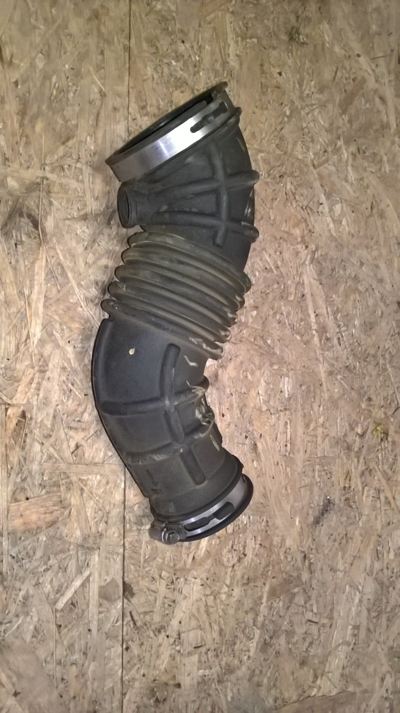 фото №1, Труба wąż турбины ford focus mk3 2.0 дизель 15 r.