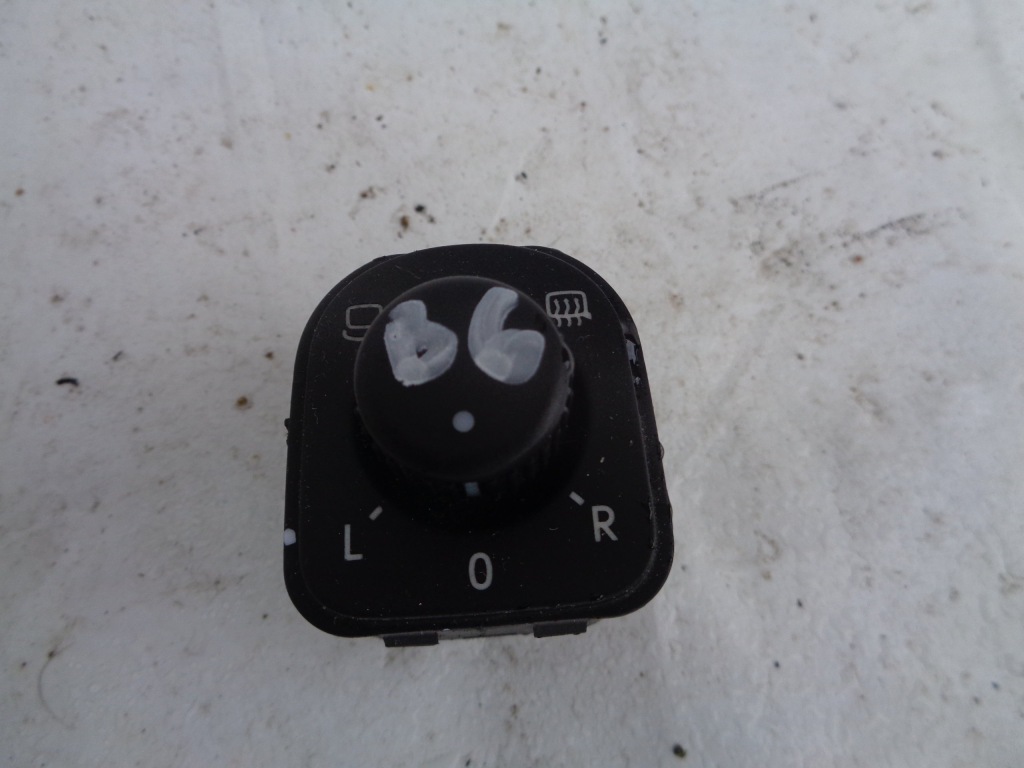 фото №1, Перемикач дзеркал vw passat b6