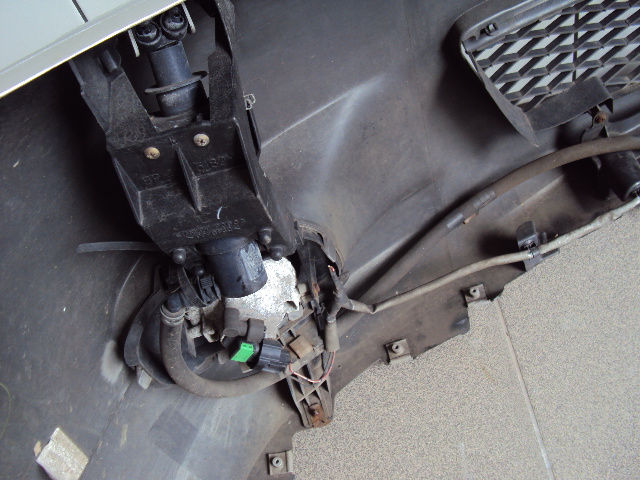 фото №7, Бампер передний kompletny mazda 3 03- sport