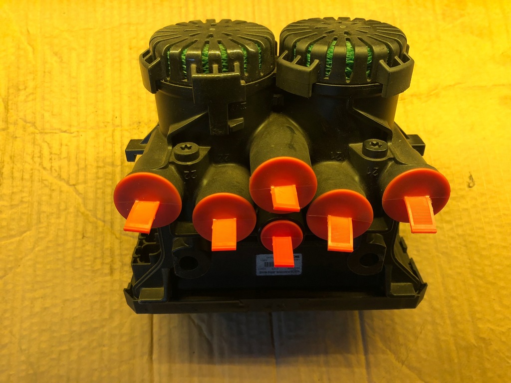 фото №2, Клапан модулятор задняя scania r k020020 reg.