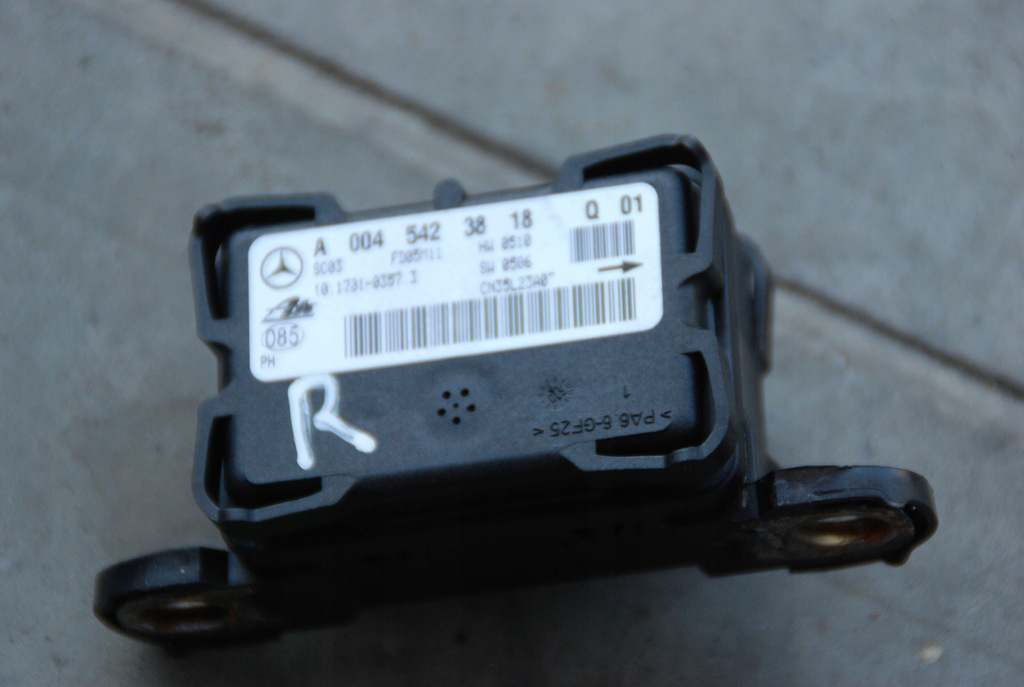 фото №1, Mercedes w251 r-klasa ml 164 модуль esp a004542381