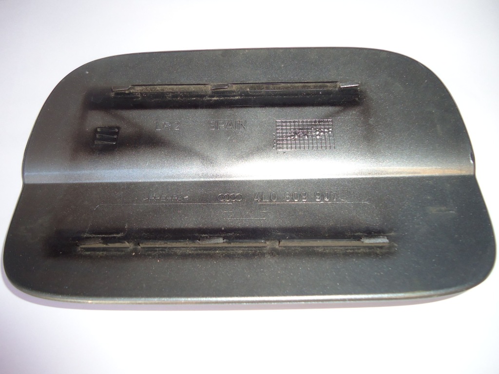 фото №2, Audi q7 кришка заливної пального