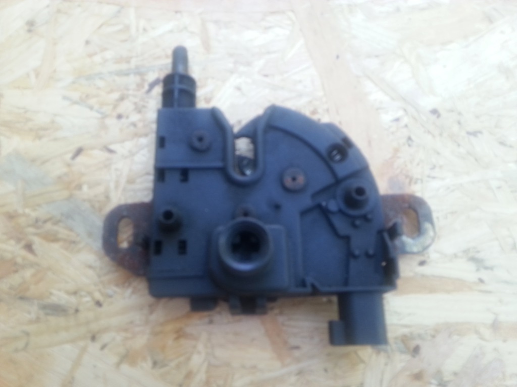 Купити Ford focus mk2 04-11 замок передньої капот