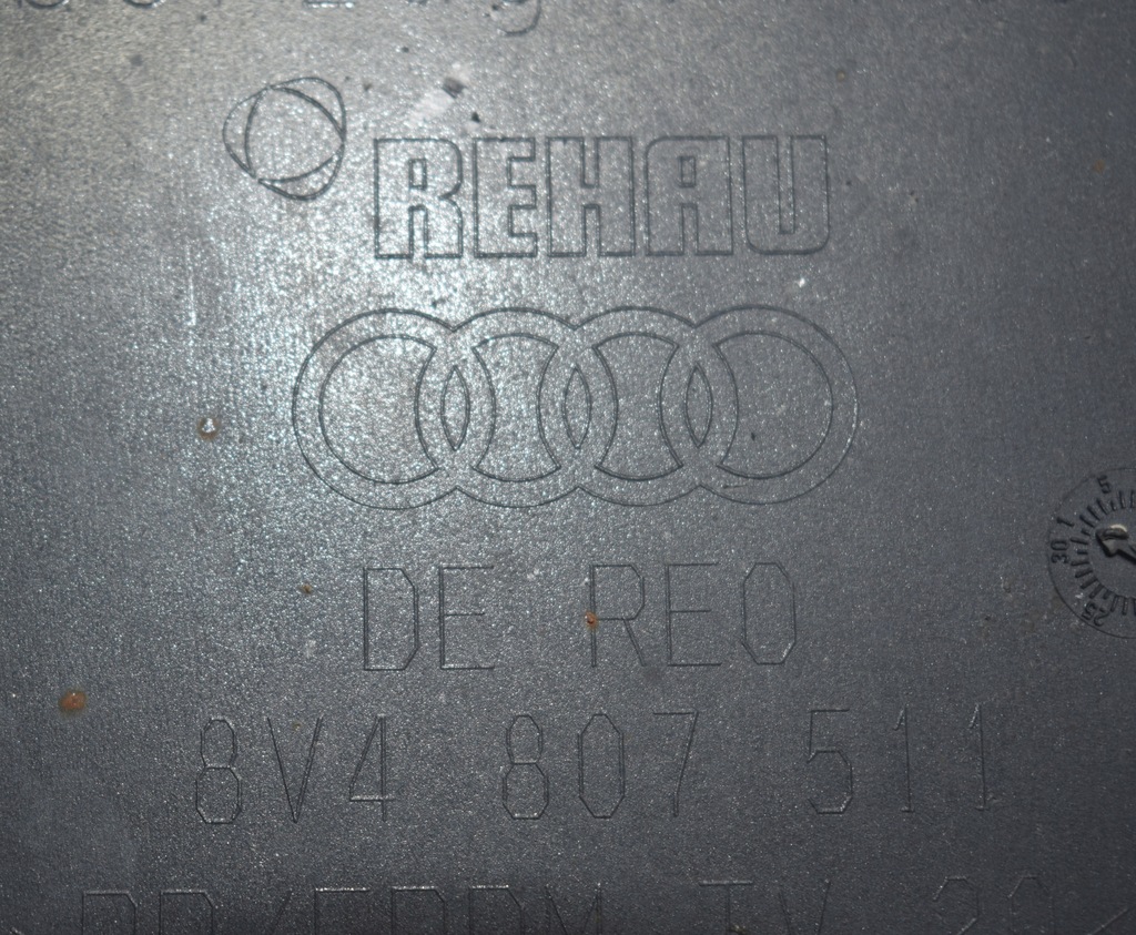 фото №6, Audi a3 8v4 8v бампер задняя sportback super состояние!