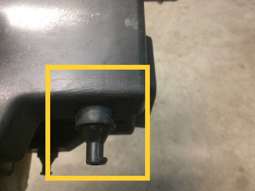 фото №5, Jaguar xe корпус фільтра