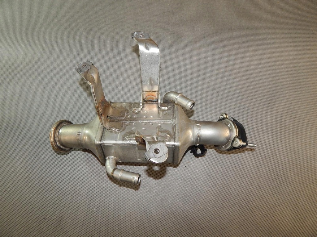 фото №4, Audi q5 sq5 ii радиатор выхлопных газов 059131508al