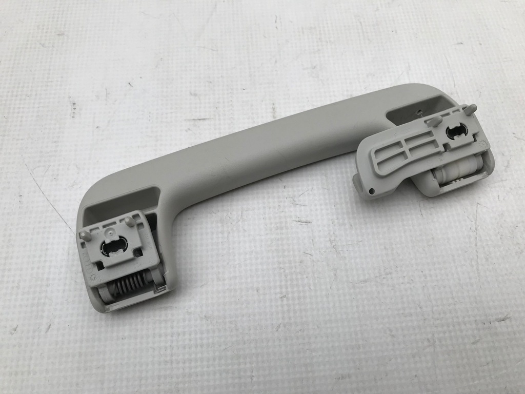 фото №3, Vw audi ручка стеля 8p0857608f