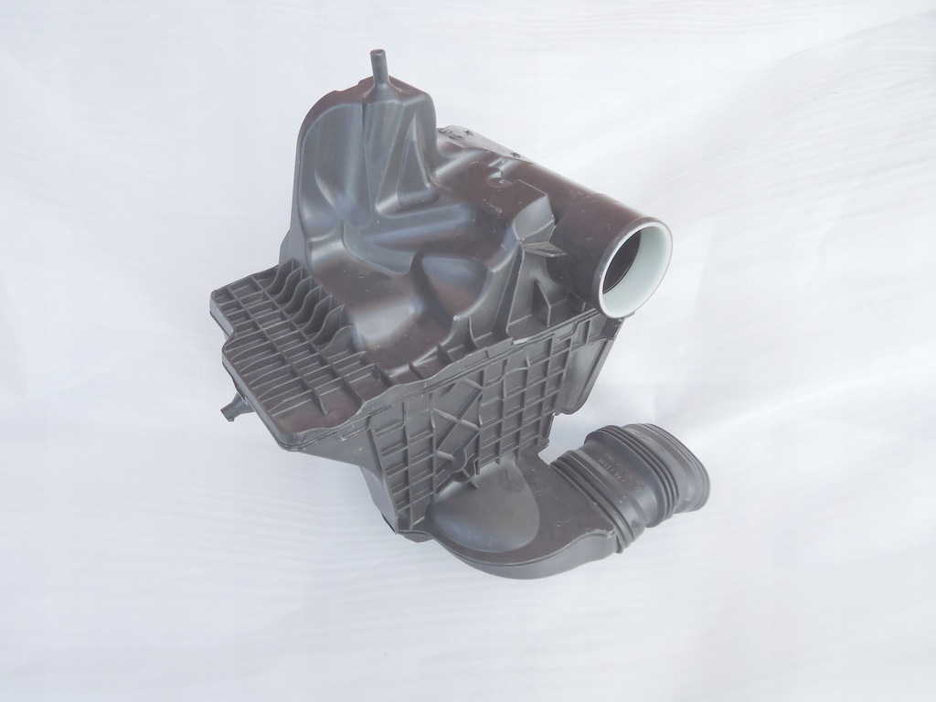 фото №1, Renault оригинальный номер 165007121r корпус фильтра воздуха