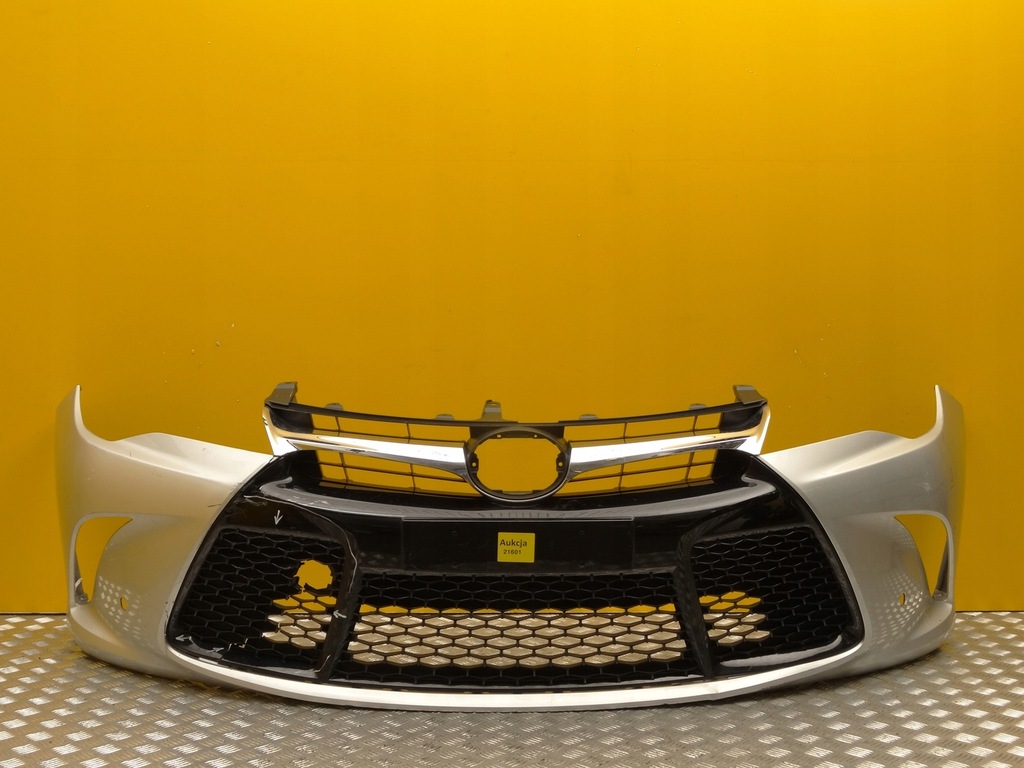 фото №1, Toyota camry sport 2015- бампер перед передний