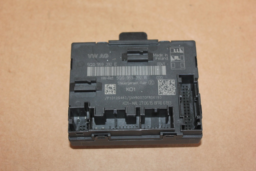 фото №1, Модуль дверь перед правый audi a3 s3 5q0959392b