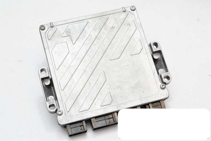 Бортовой компьютер mercedes w210 r04010024c a0225455532 Оригинал