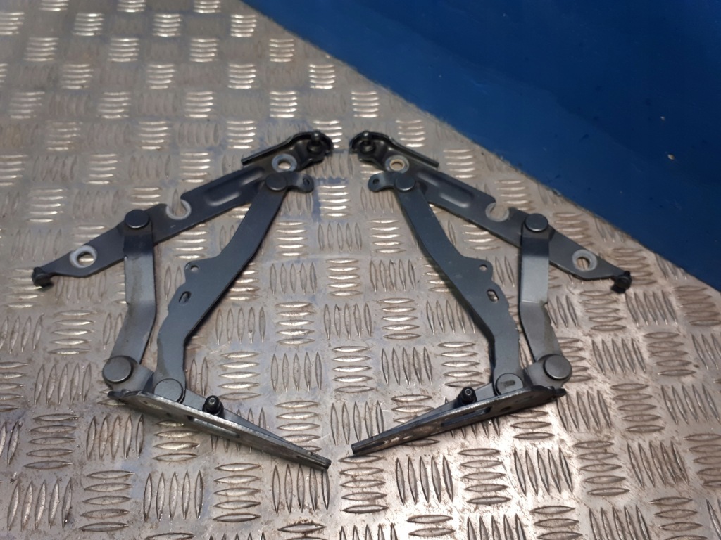 фото №1, Петли капот audi a6 4f5827301d