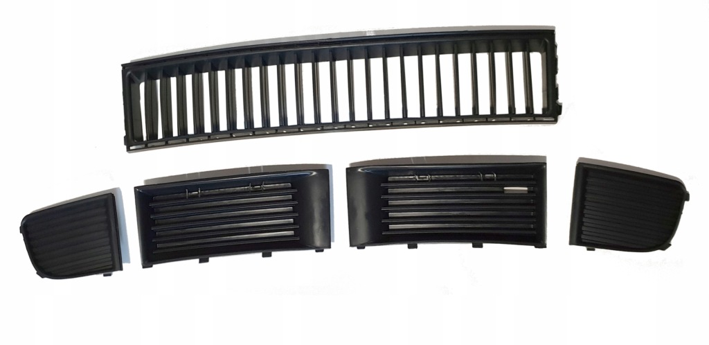 фото №1, Skoda fabia 00-02 решётка радиатора решётка заглушка бампер