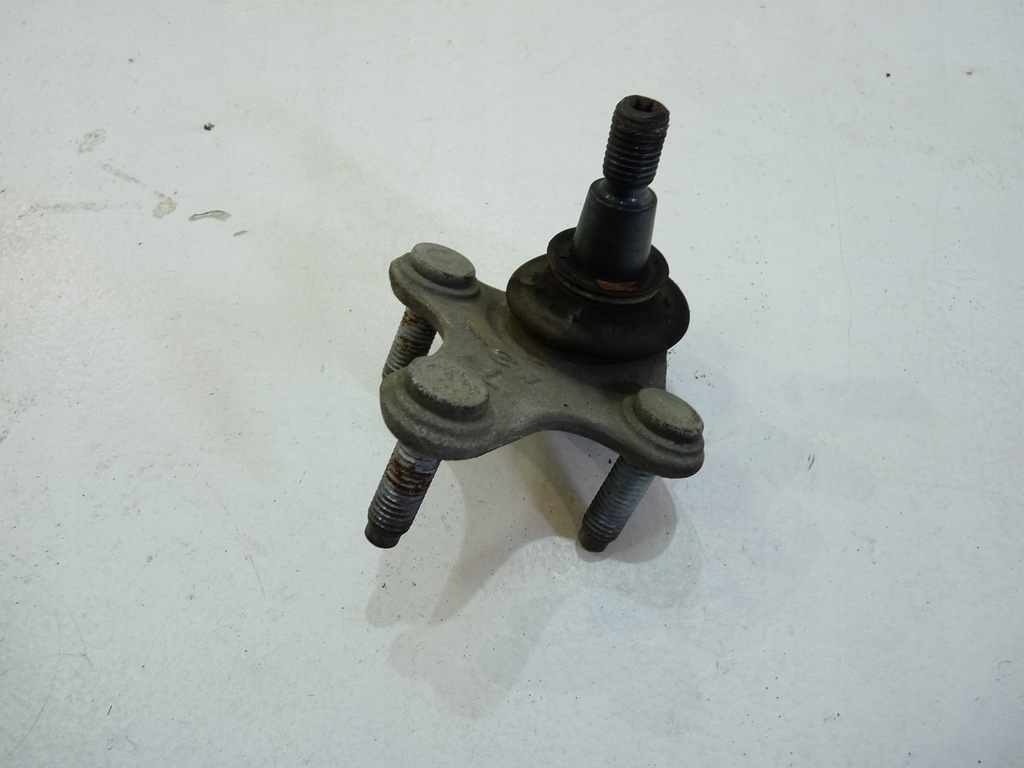 фото №1, Mbm audi q3 8u шаровая опора рычага 1k0366c