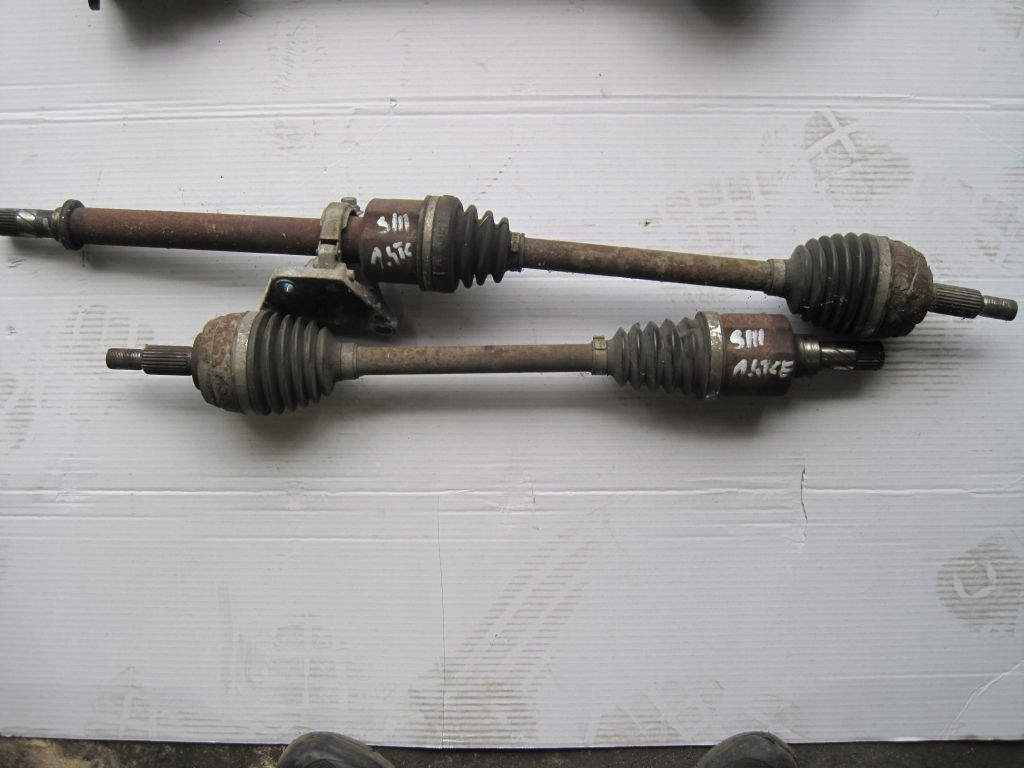 фото №1, Renault scenic iii 1.4 tce привідний вал