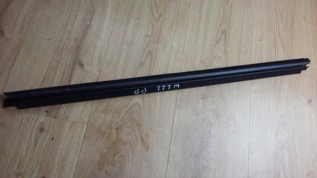 фото №1, Молдинг внутренняя правый перед mercedes s w222