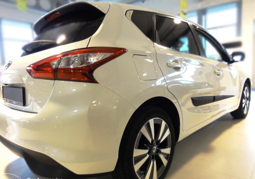 фото №3, Накладки боковой дверные na дверь nissan pulsar