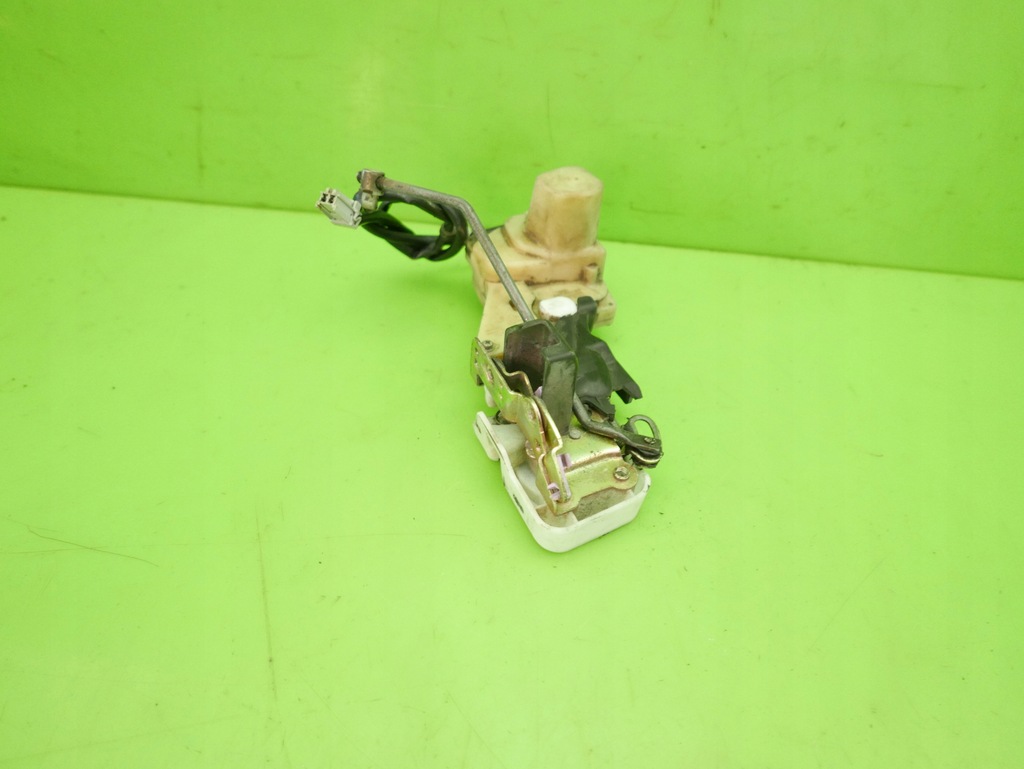 фото №9, Замок правый перед honda accord v 3d coupe 93-95