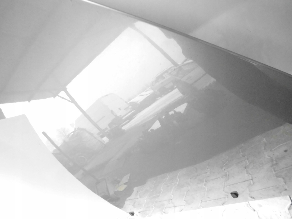 Капот volvo v5o 2.0 d kod 462-46 Доставка