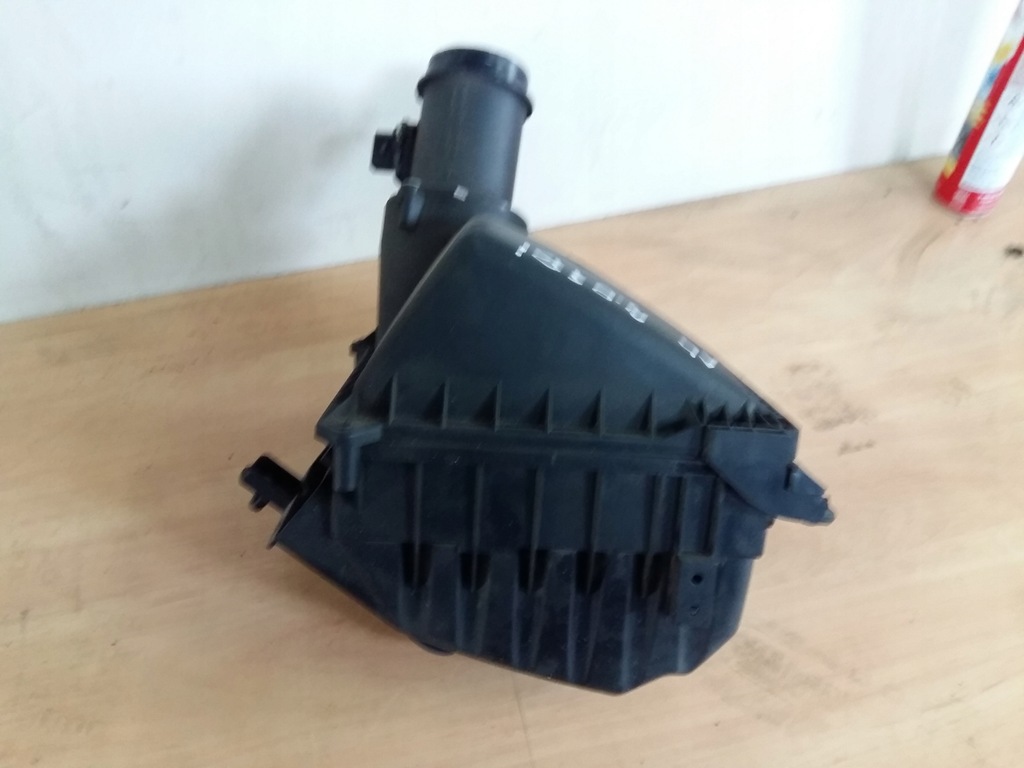 фото №3, Audi a4 b7 3.0 tdi корпус фильтра воздуха