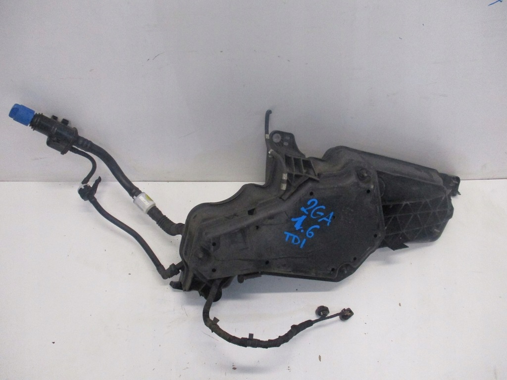 фото №1, Бак adblue vw t-roc 5q0131877r