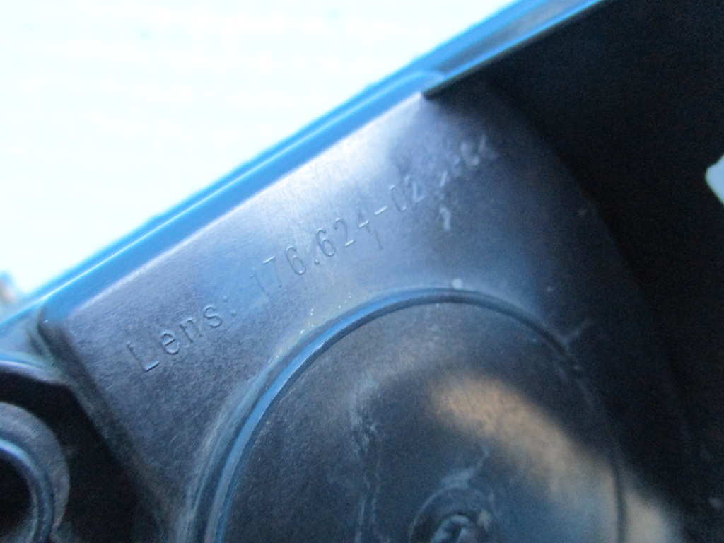 фото №5, Vw passat b7 3aa противотуманная фара правый 1 лампочка чёрный