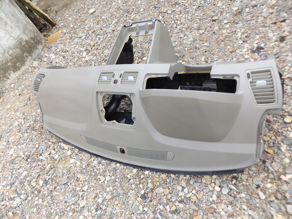 фото №1, Volvo xc90 консоль оригинальная