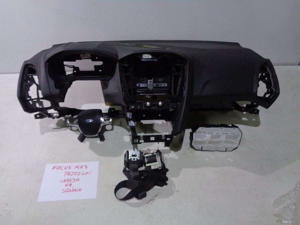 фото №1, Ford focus mk3 na динамик приборная панель приборная панель подушка безопасности ремни