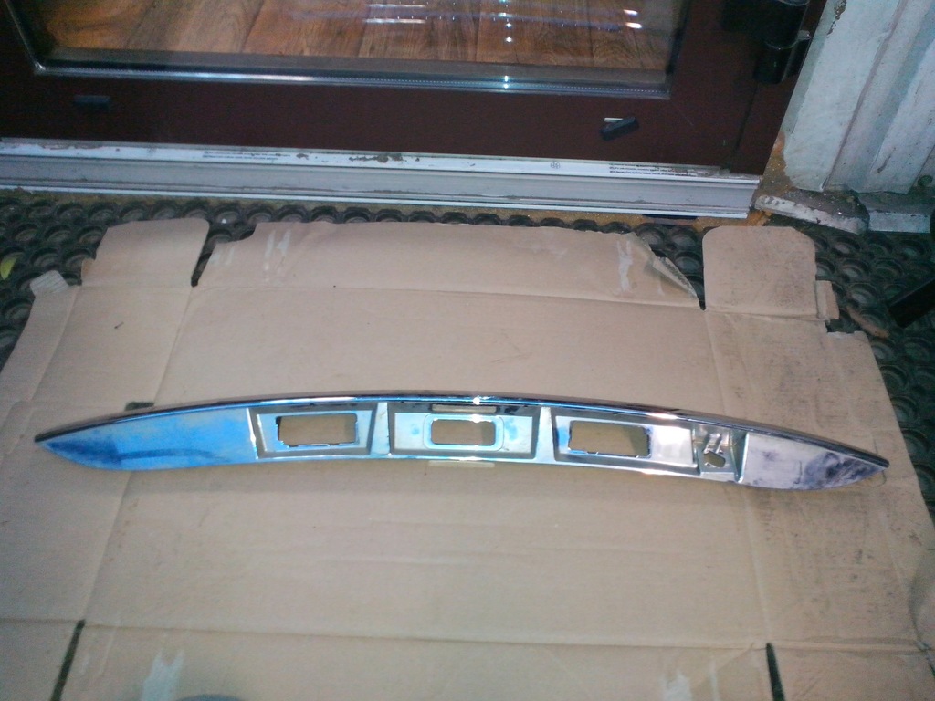 фото №2, Накладка молдинг крышки renault scenic iii na камера