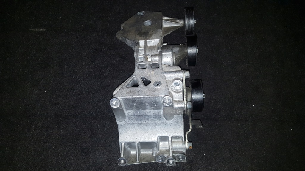 Купити Mercedes w169 cdi кронштейн генератора a6402021040