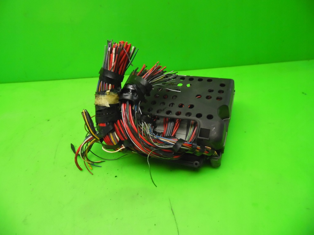 фото №6, Коробка запобіжників opel astra g ii 2.0 16v 98-