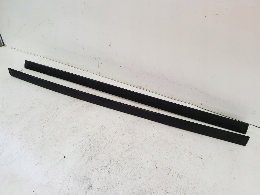 фото №1, Молдинг кровельная правая mazda 5